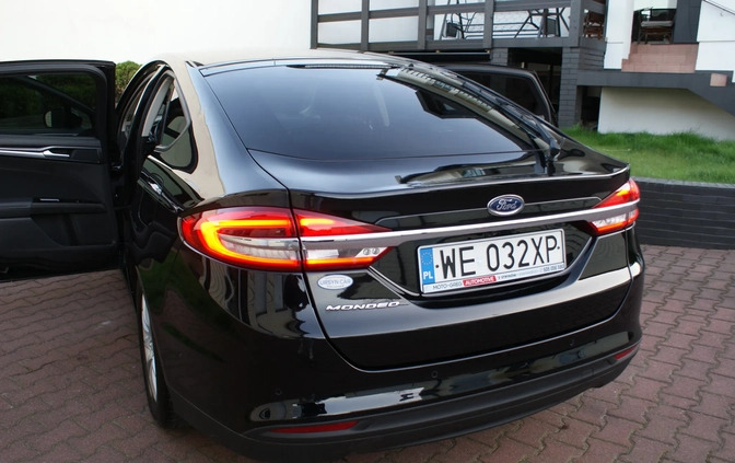 Ford Mondeo cena 53800 przebieg: 195000, rok produkcji 2019 z Stryków małe 407